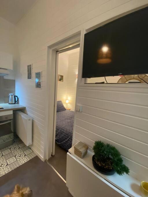 Au Coeur De Rouen - Studio Cosy, Calme, Proche Gare Apartment Luaran gambar